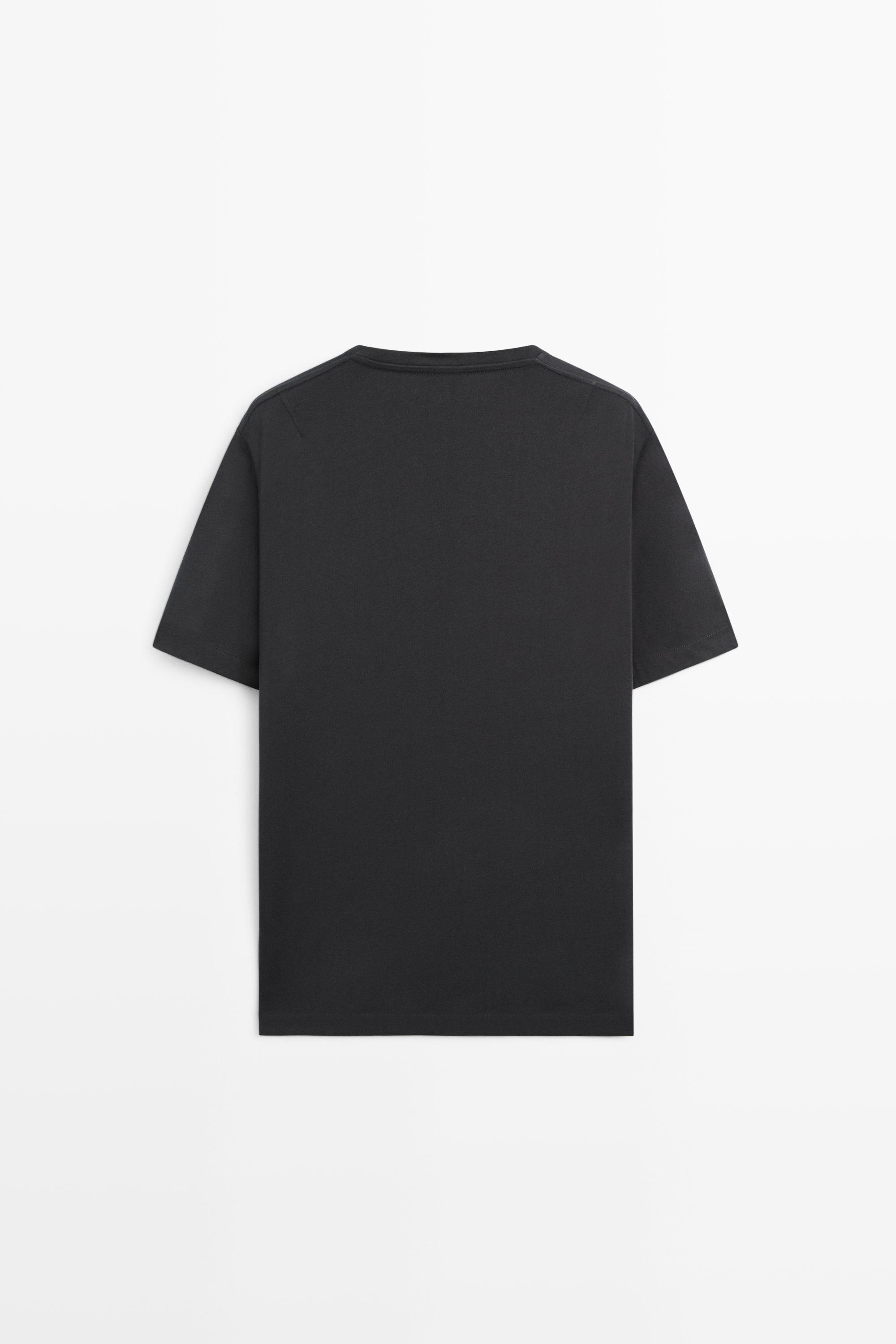 100% cotton T-shirt with shoulder detail